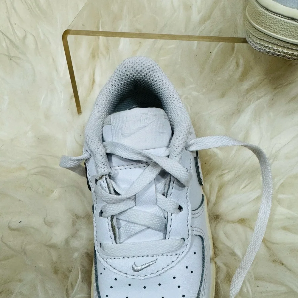 Children white Nike